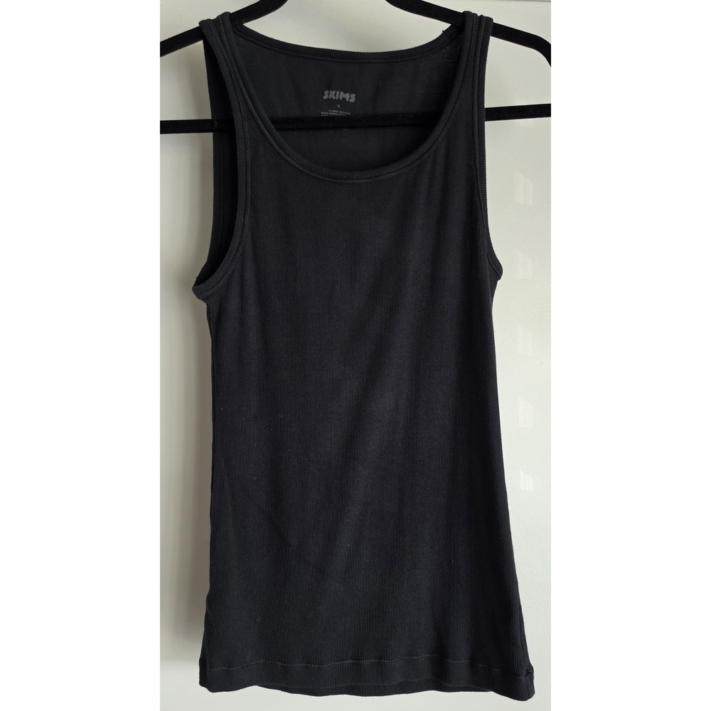 SKIMS Black Ribbed Tank Top Size M Sleeveless Round Neck Casual Athleisure